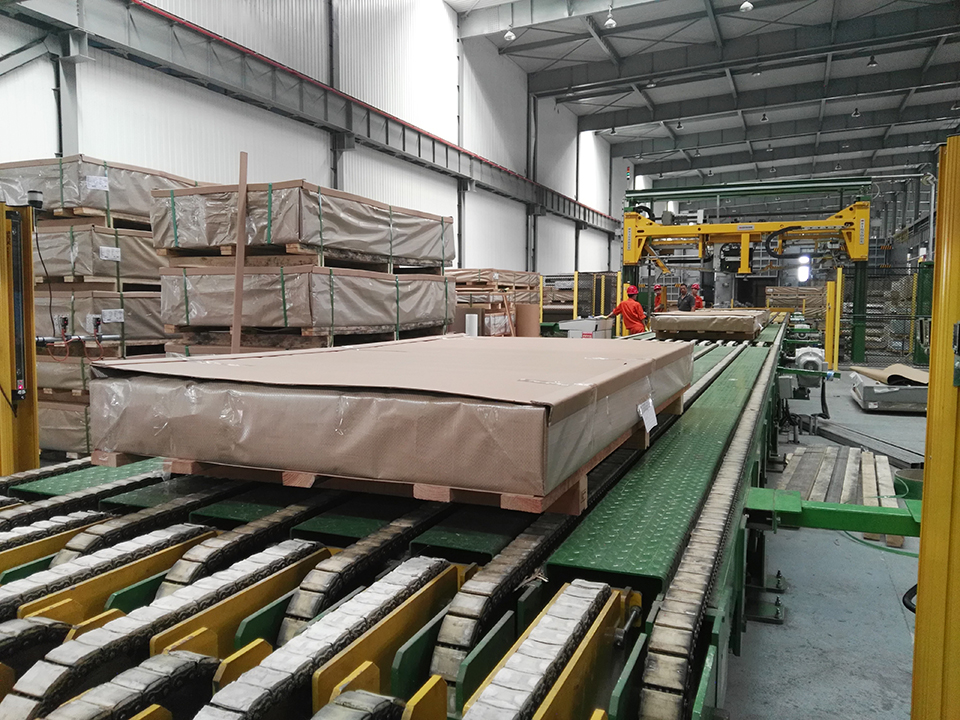 5086 aluminum plate processing workshop