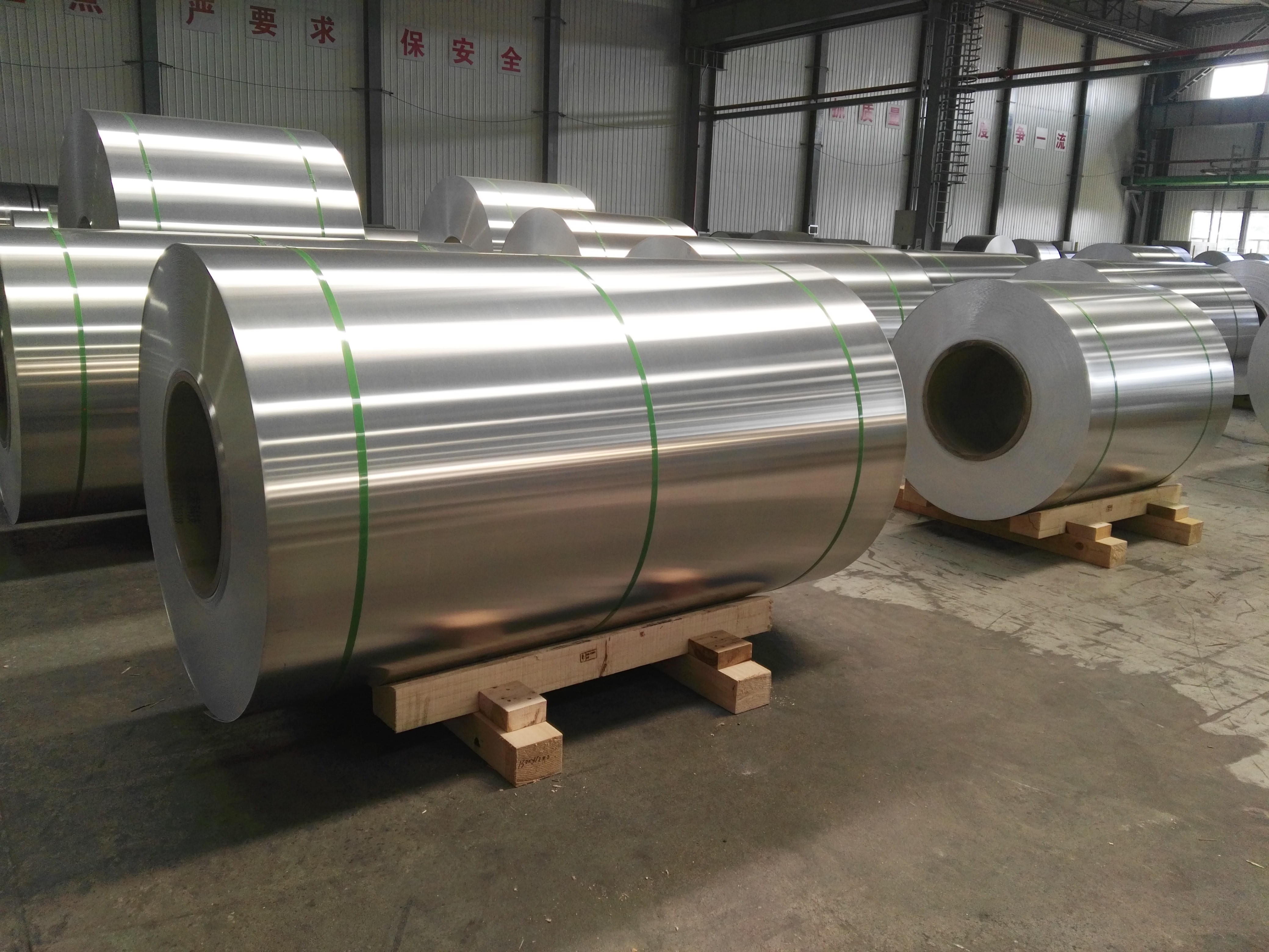 The aluminum panel of van is mainly in the range of 3003 and 3105