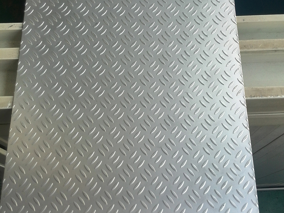 5083  Bright finish aluminium 3 bar plate sheet